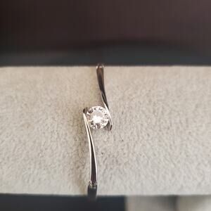 Sterling Silver Hinged Narrow‎ Bracelet with Cubic Zirconia Stamped 925
